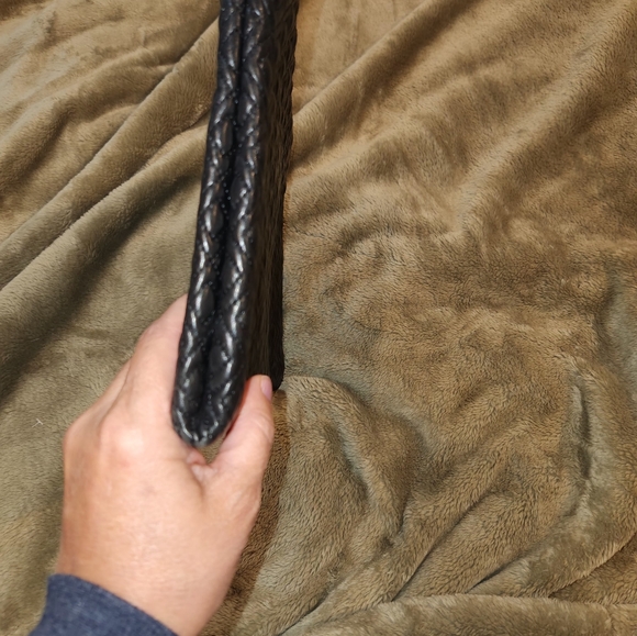 Authentic tory burch clutch - Picture 4 of 13